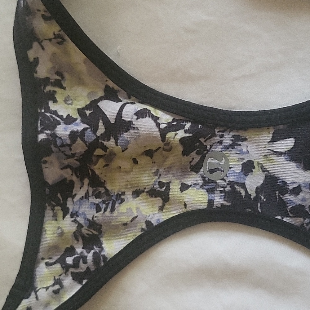 LULULEMON Top - Picture 3 of 6